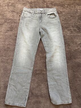 Garage Straight Leg Jeans in Light Gray Wash